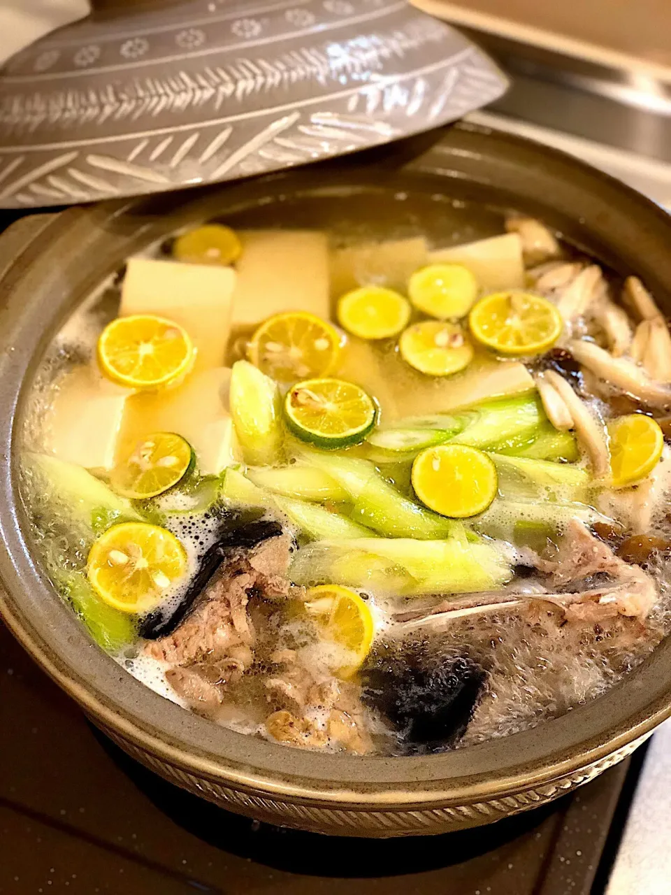 カワハギとブリのあらdeすだち湯豆腐|MAPITEEさん