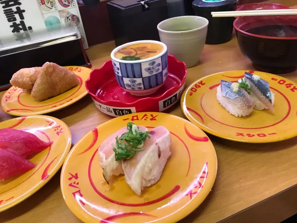 10月9日晩ご飯。遅くなった日は。まわる〜まわる〜🌀|あやさん