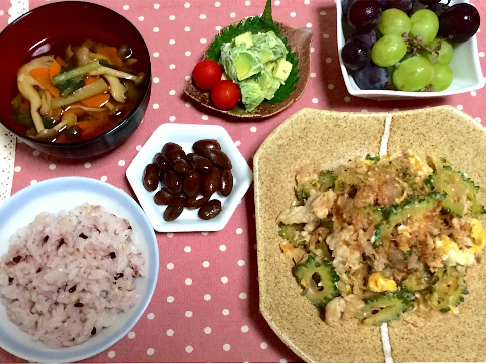 Snapdishの料理写真:ゴーヤーチャンプルー定食|ゆぴさん