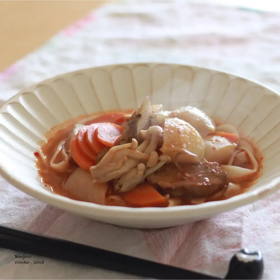 根菜と豚の四川麻辣醤うどん🥢|yasuko murakamiさん