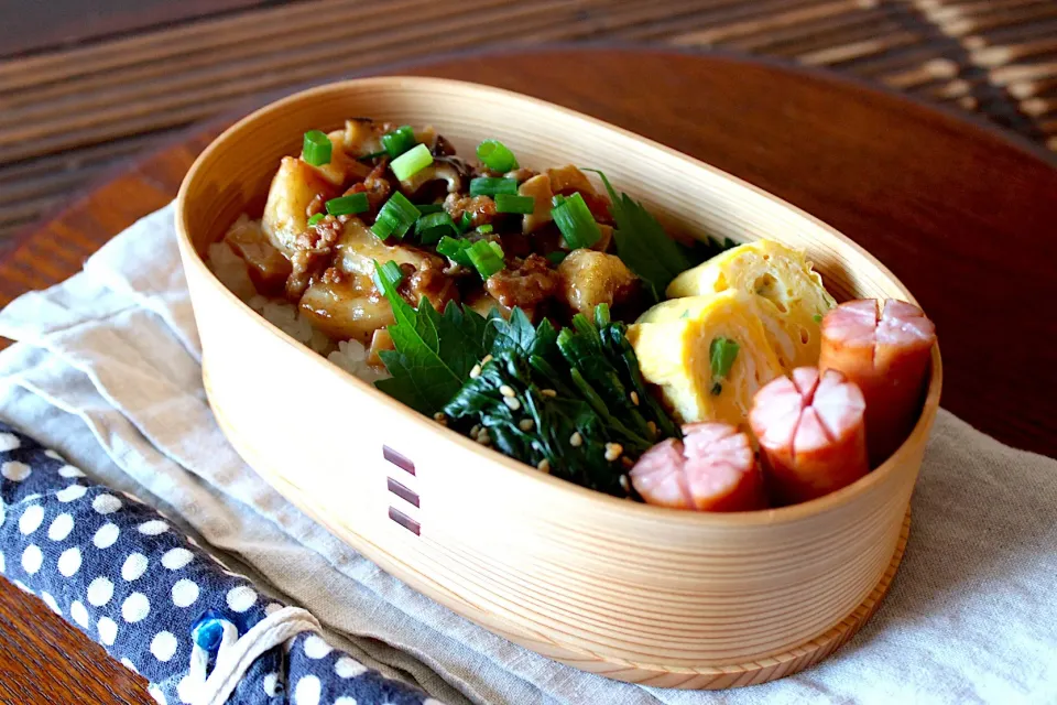 麻婆れんこん丼弁当|よっすぃさん