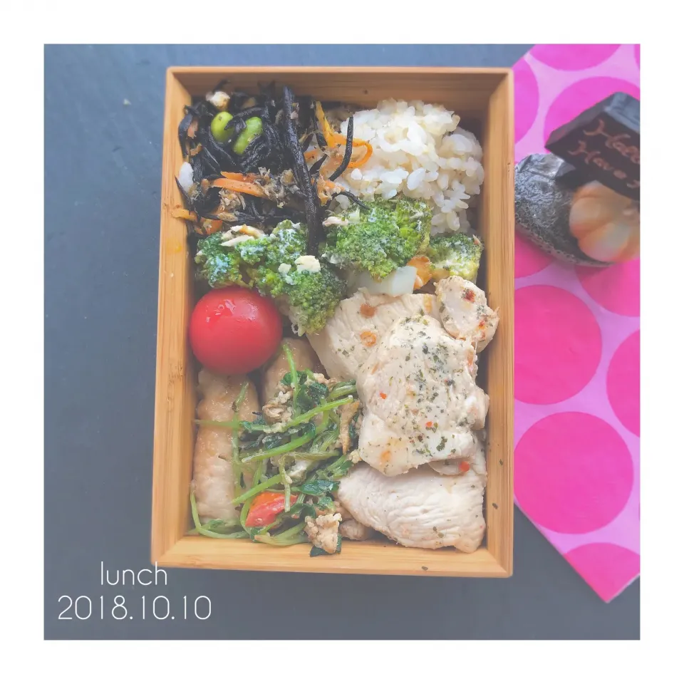 Snapdishの料理写真:鶏マヨチリ弁当|churakitchenさん