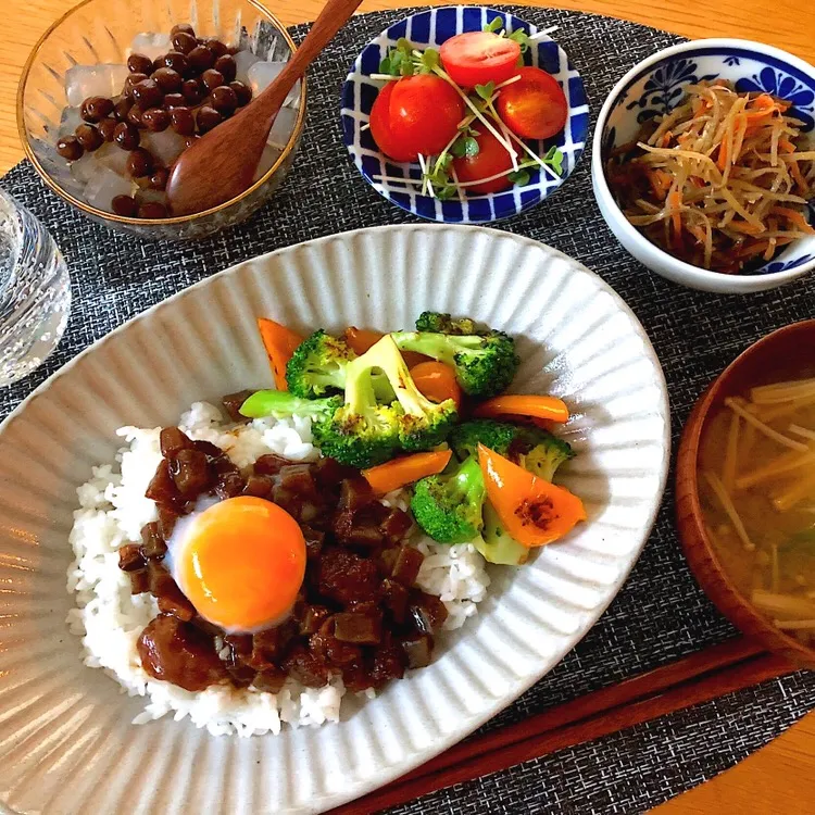 Snapdishの料理写真:神戸のソウルフード「ぼっかけ」で朝ごはん😋☀️|あしゃぱんさん