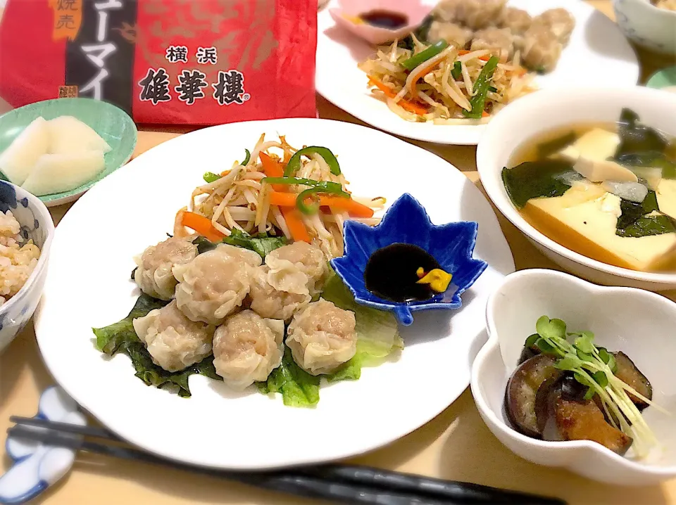 10／10昼食 #昼ごはん お土産にいただいたシューマイでシュウマイ定食|おさんどんさん