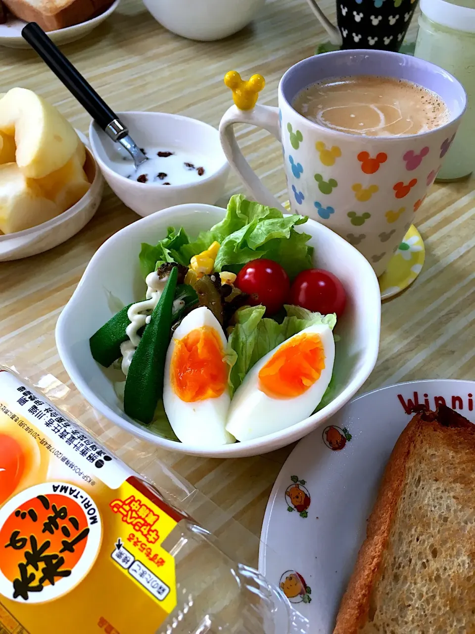 Snapdishの料理写真:森のたまごでゆで卵🥚|くっきいさん