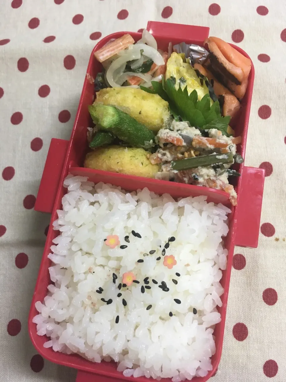 10月10日 今日は 雨 ☂️ 弁当🍱|sakuramochiさん