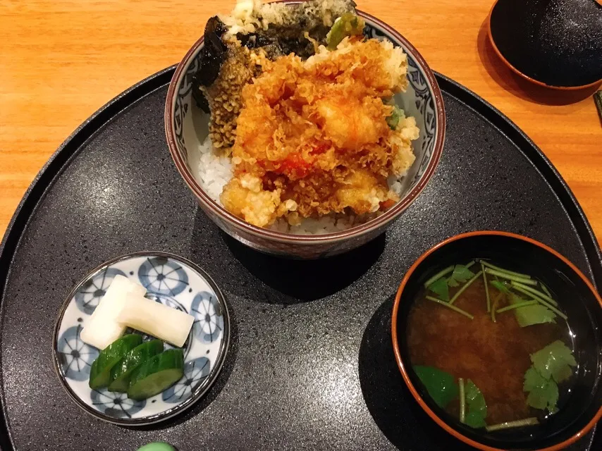 Snapdishの料理写真:かき揚げ丼|chan mitsuさん