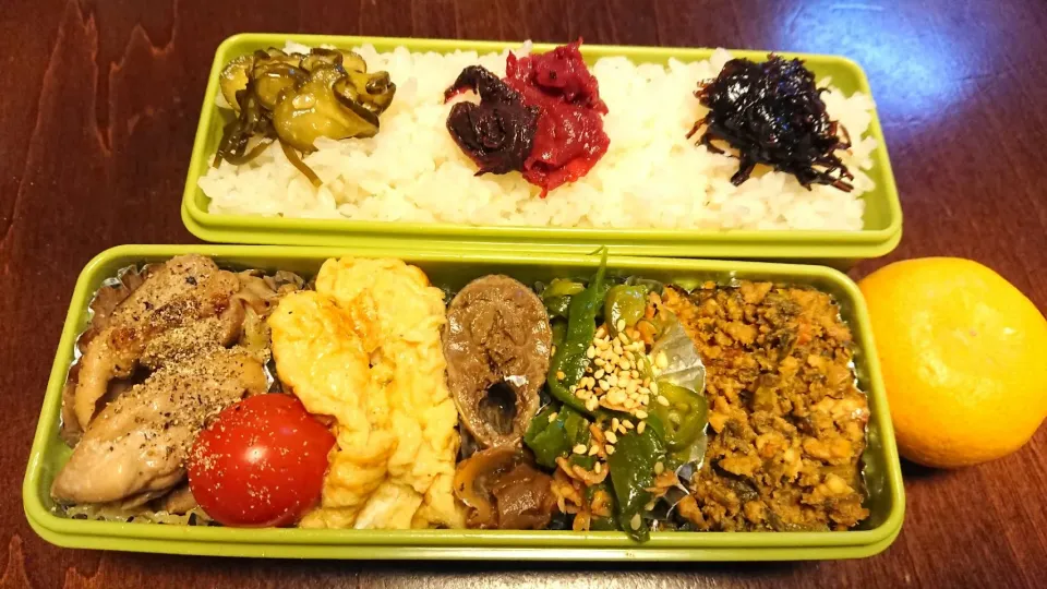 パセリカレー弁当
 #今日のお弁当|りょーさん