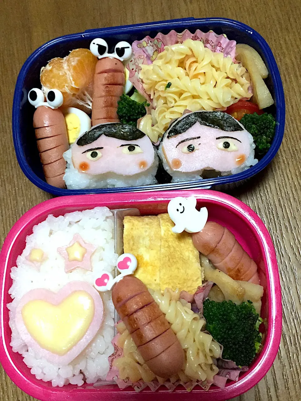 Snapdishの料理写真:姉妹のお弁当10月🍙おしりたんていとハート♥️|おにぎりさん