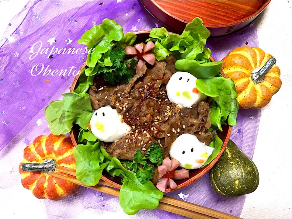 女子高生お弁当 #ハロウィンお弁当🎃  #お弁当記録  #牛カルビ丼  #ウインナー #マッシュポテトお化け👻|なおみさん