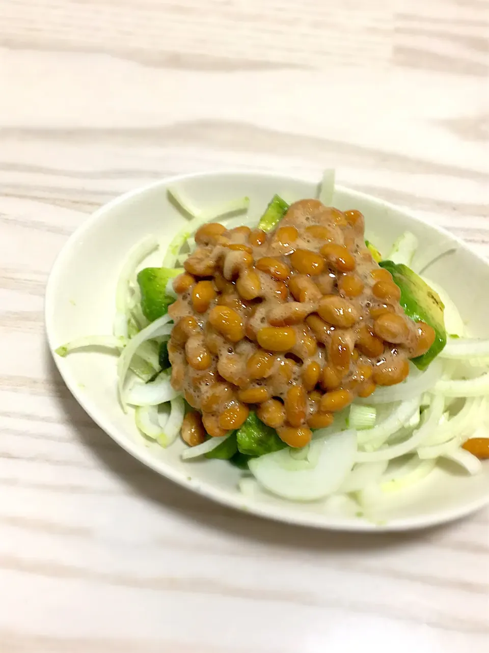 スマイルボールとアボカド納豆で簡単美容食|ララo(^・x・^)oさん