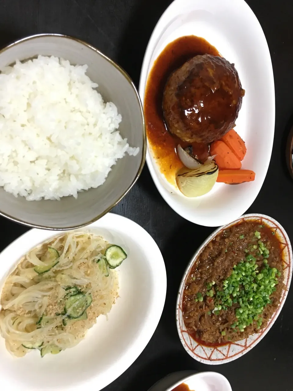 いつかの夕飯 ハンバーグ 麻婆春雨 春雨サラダ|渡辺 努さん