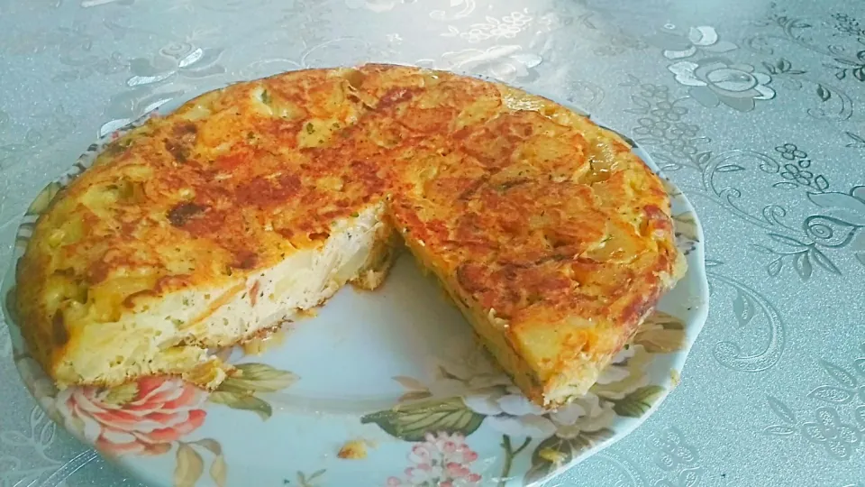 Spanish omelet (スペインのオムレツ)|Wajihさん