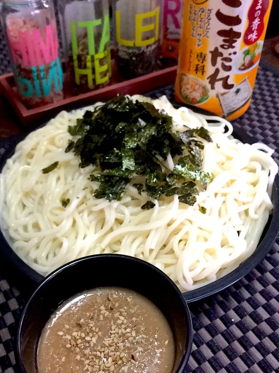 季節はずれのごまだれ稲庭うどん|ま〜てぃんさん