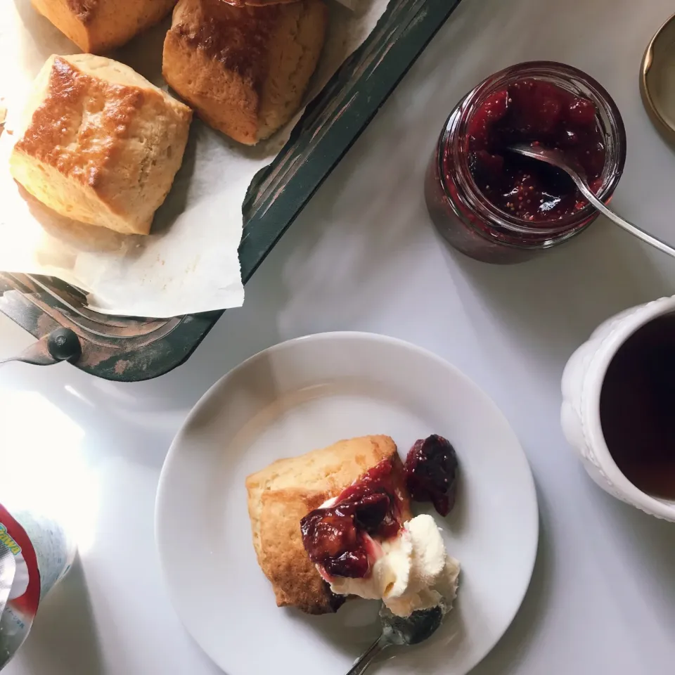 スコーンと無花果ジャム|やまださん