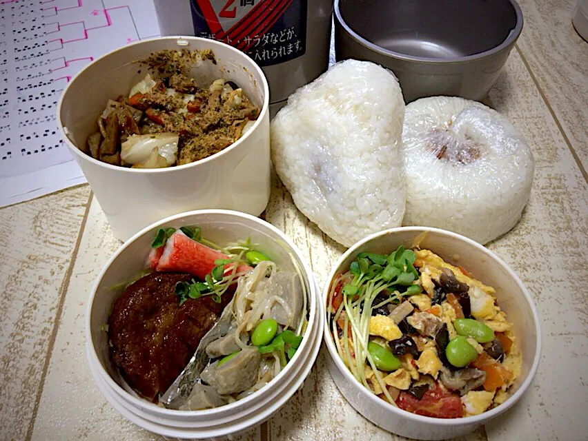 今日の男飯(๑˃̵ᴗ˂̵)スィングビーチ国際テニストーナメントを見に行くお弁当🍱🍙🎶|ひーちゃんさん