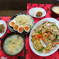 Snapdishの料理写真:10月11日の夜ごはん
塩焼きそば卵スープ
煮玉子
ゴーヤの肉味噌|和牛ハラミさん