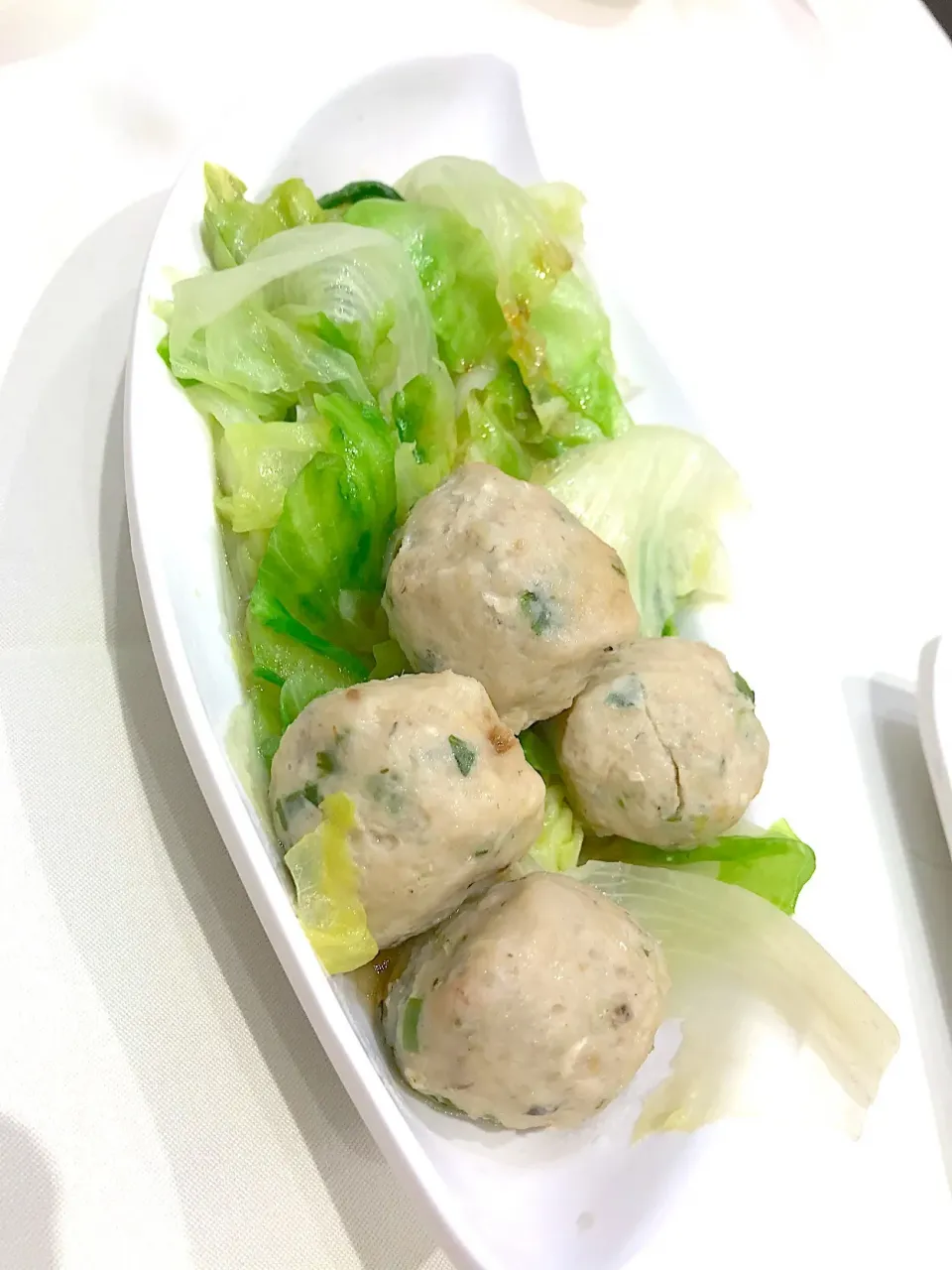 Dace fish balls with lettuce|Sky Blueさん