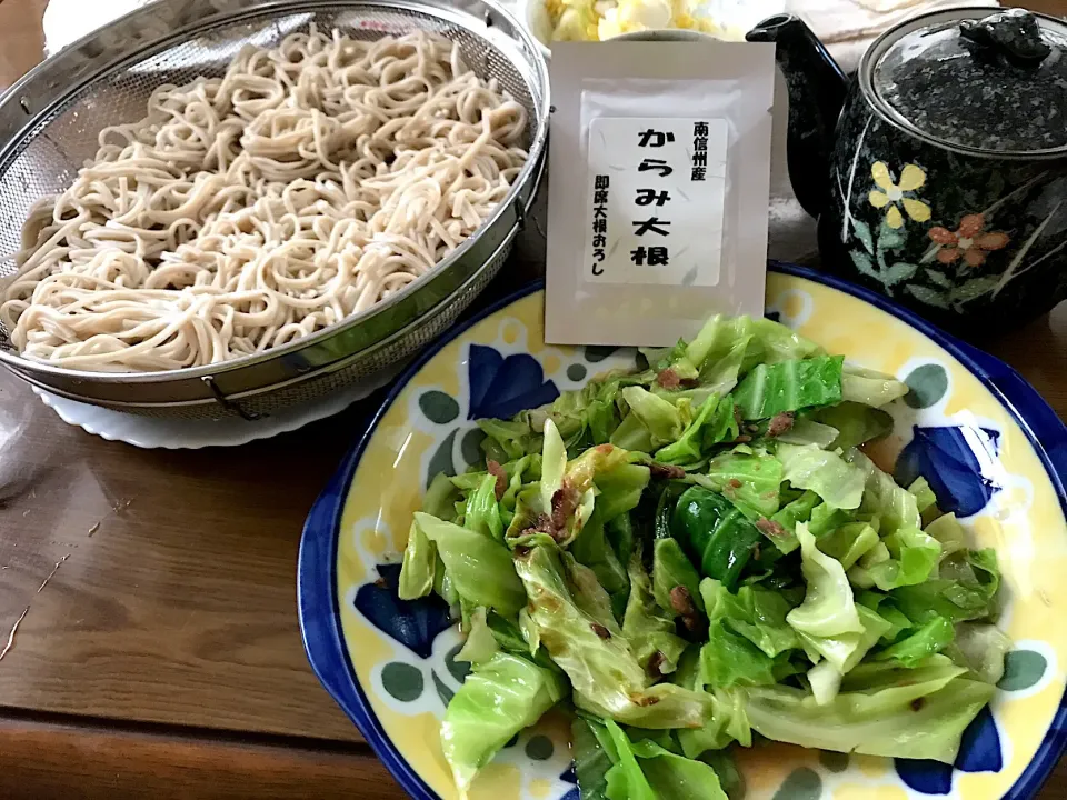 寒ざらし蕎麦とキャベツとアンチョビソテー|wildcat山猫さん