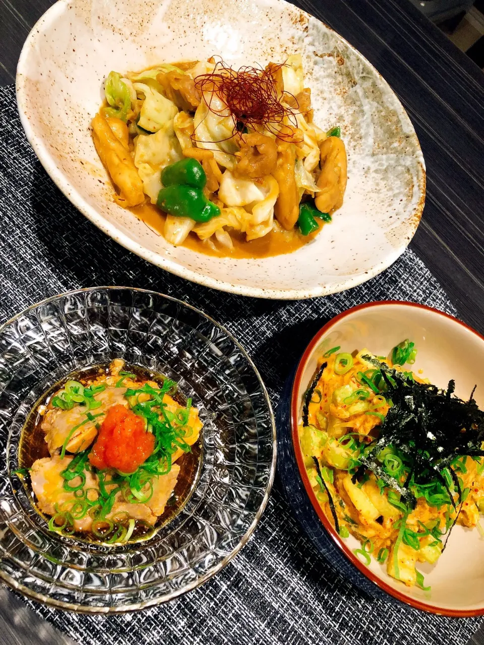 胸肉とキャベツの味噌炒め🐓 セロリのキムチツナマヨ和え🇰🇷  あん肝ポン酢🐟|anzさん