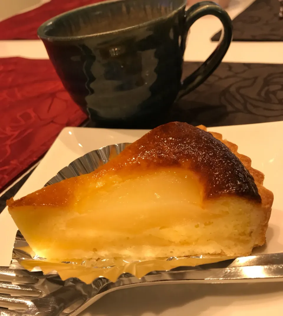 洋梨のタルト🥧😘|ナムナムさん