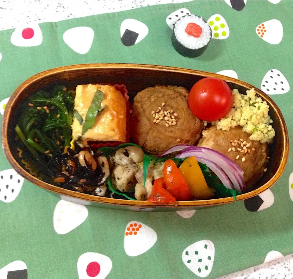 今日のお弁当😊 #わっぱ弁当  #夫弁当  #地味弁当  #おにぎりアクション|naonaomimichanさん