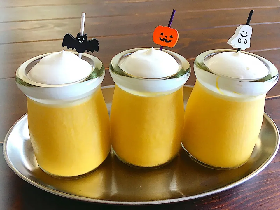 Snapdishの料理写真:かぼちゃプリン🎃👻|SAORIさん