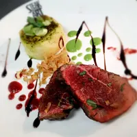 Beef fillet and potatoe fondant|Nick V Mitocさん