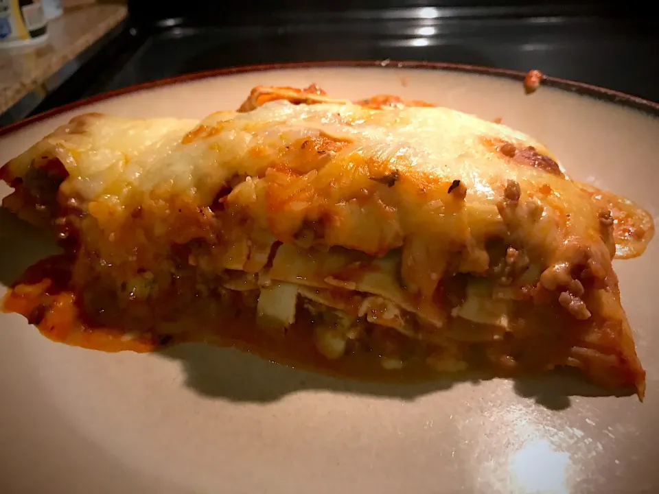 Homemade meaty lasagne|TJ McAfoosさん