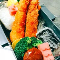 Snapdishの料理写真:魚肉ソーセージでレゴブロック風ソーセージ|ichikaさん