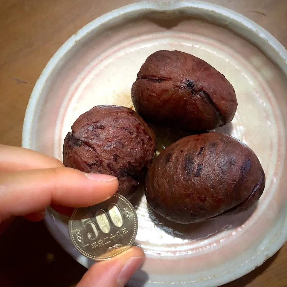 栗の渋皮煮🌰500円玉と比較するとこのぐらい💰|宙まめさん