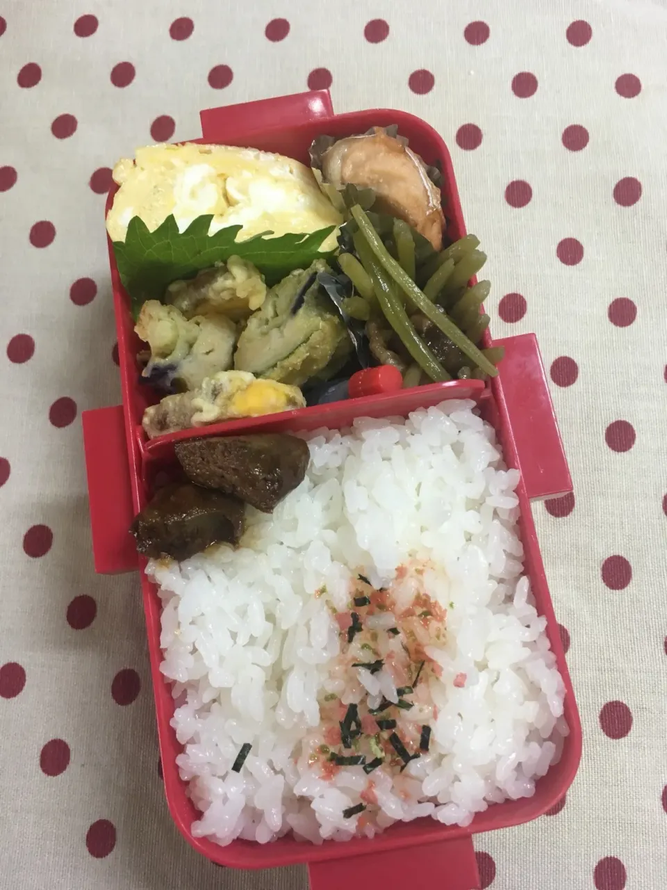 Snapdishの料理写真:10月17日 今日も秋晴れ弁当🍱|sakuramochiさん