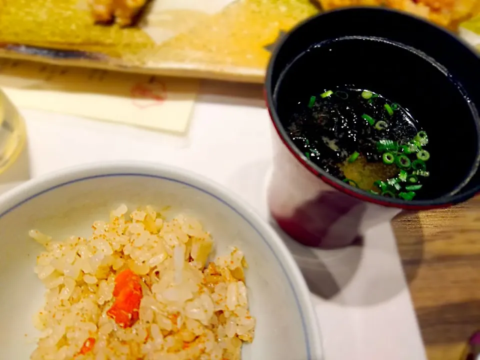 香箱蟹の土鍋ご飯と、黒ばらのりの味噌汁
@のどぐろ料理と北陸の地酒せん金沢駅前店|yokoさん