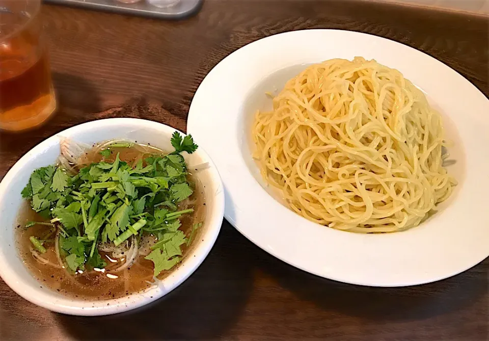 Snapdishの料理写真:香鶏つけ麺|toshi,I🍴さん