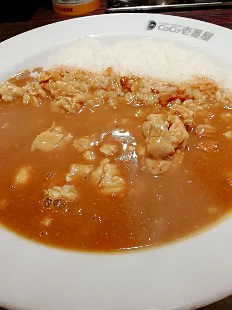 Snapdishの料理写真:チキン煮込みカレー|Kunisanoさん