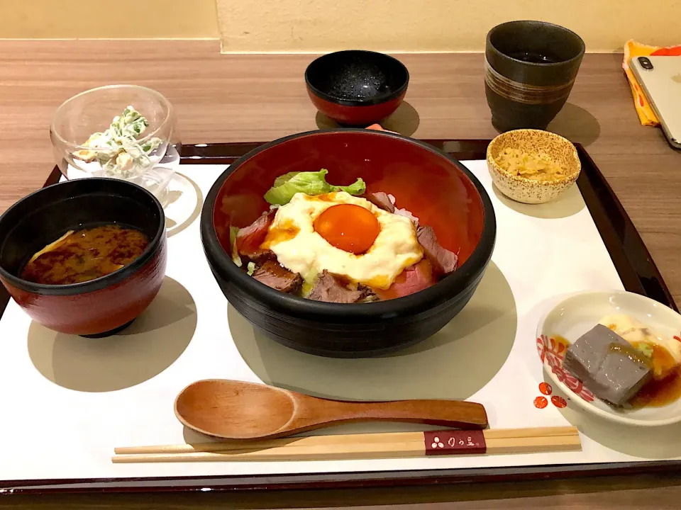 京都で湯葉とローストビーフ丼|詩音＆彪雅ママ♥さん