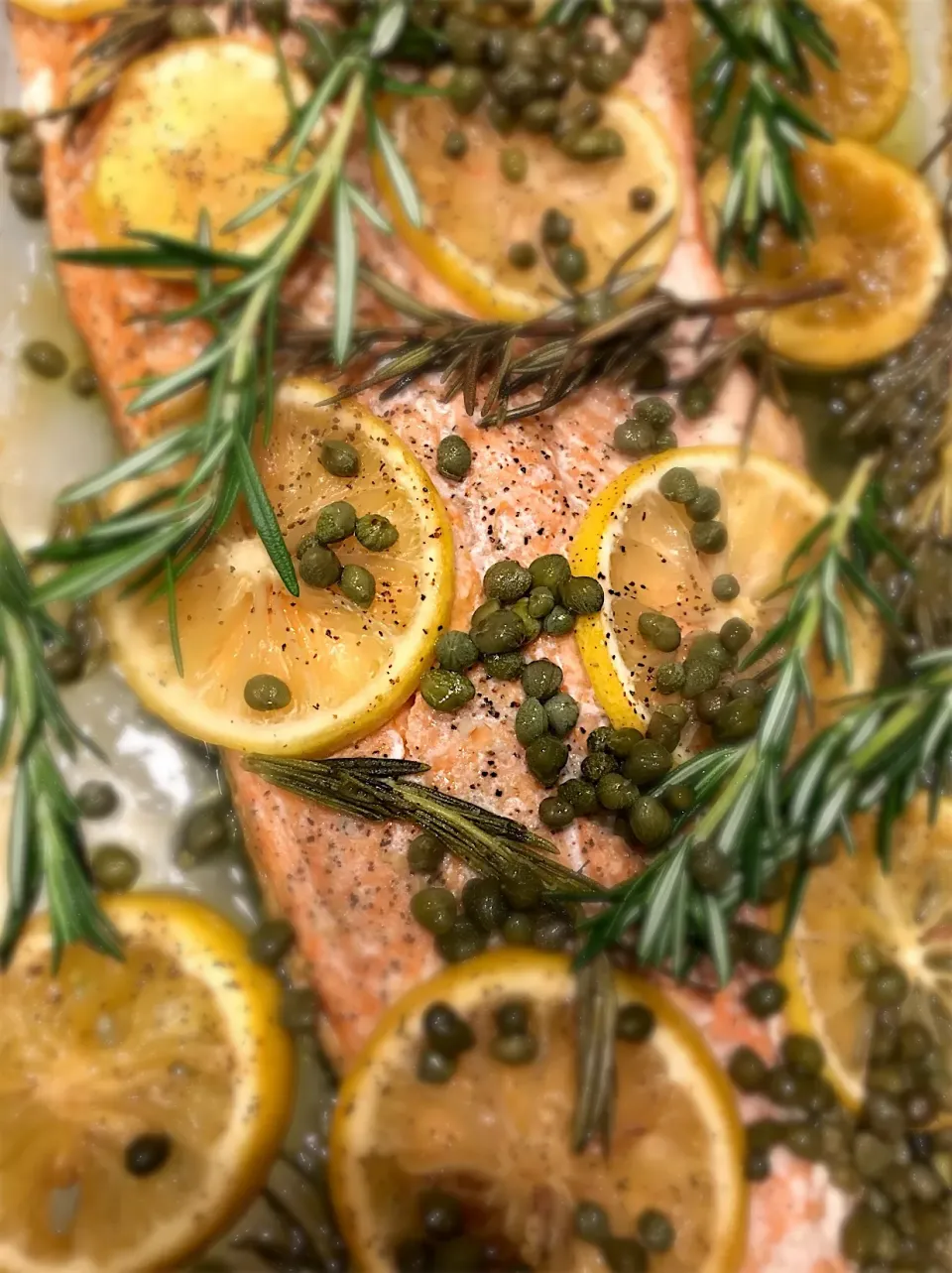 Wild caught salmon w lemon capers rosemary / 47th|kayoさん