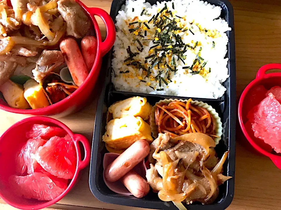 Snapdishの料理写真:10/19 高1 大1 お弁当
 #豚丼弁当|侑子さん