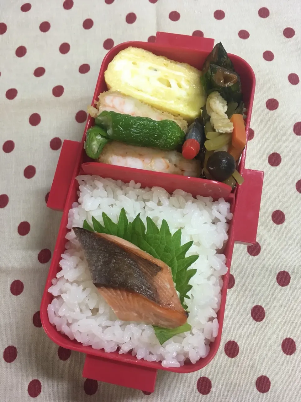 10月19日 夫 Birthday🎂普通のお弁当 w|sakuramochiさん