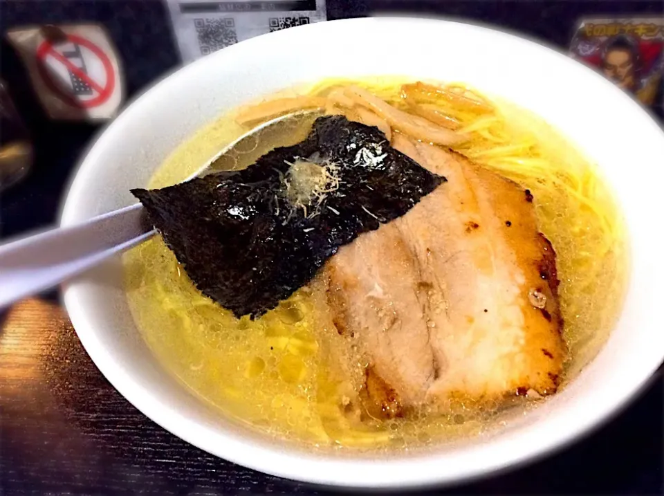 池袋東口の美味しく塩ラーメン屋さん
桑原さん😋|アライさんさん