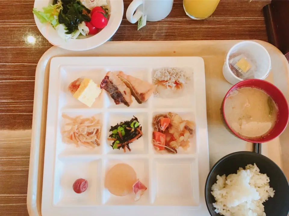 アパ朝食|ますおさん