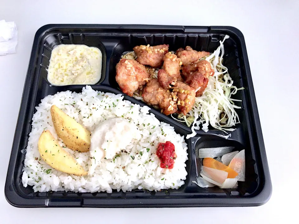 カレー屋さんの唐揚げ弁当|ちょこ。さん