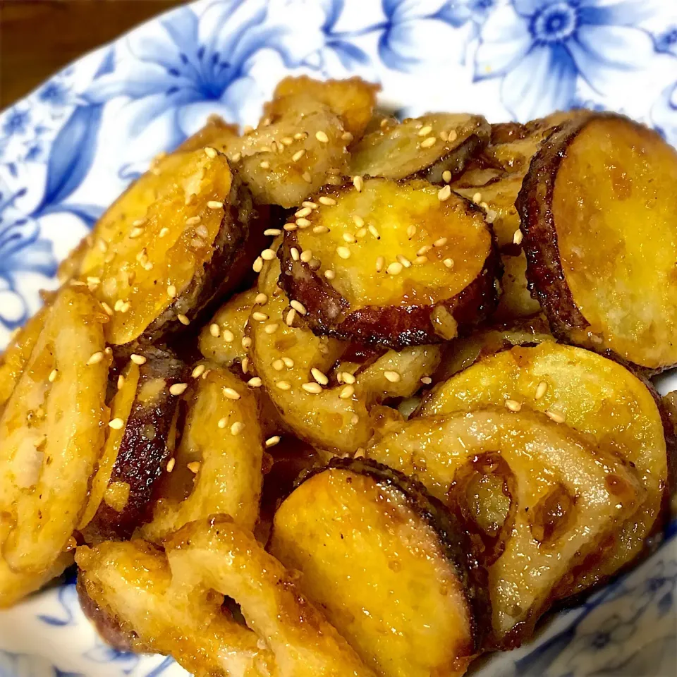 ともさんの料理 薩摩芋と蓮根のデパ地下風|みなさん