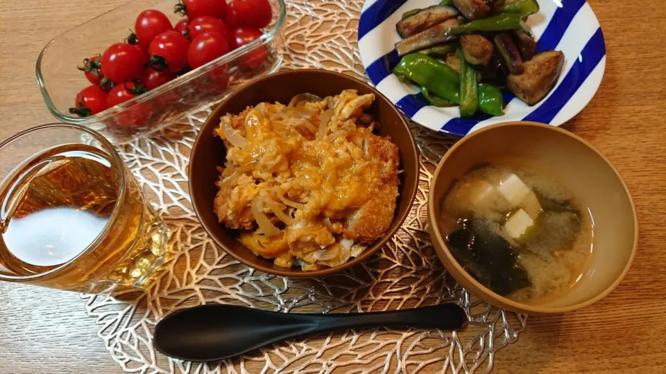 カツ丼&ナスとピーマンの煮浸し|しほさん