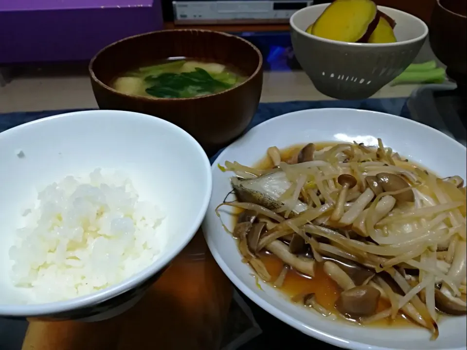 Snapdishの料理写真:カレイの和風蒸し|たらひろさん