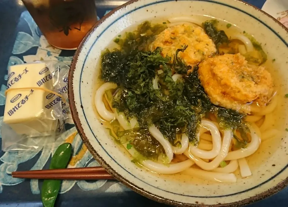 Snapdishの料理写真:温かいうどん🎵|しまだ ちえこさん