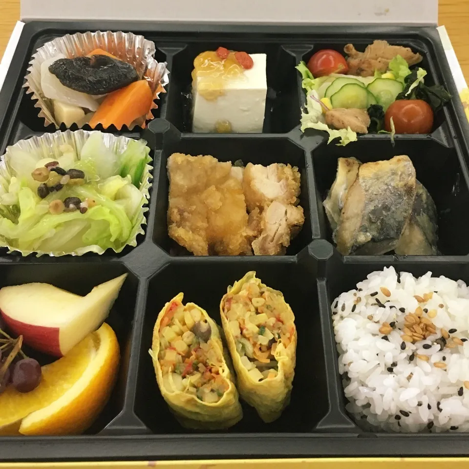 人間ドックお弁当🍱|しろくまさん