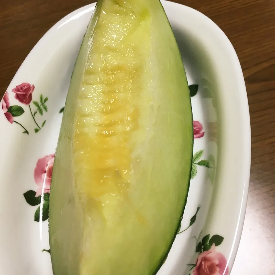 Snapdishの料理写真:初メロン🍈|しろくまさん