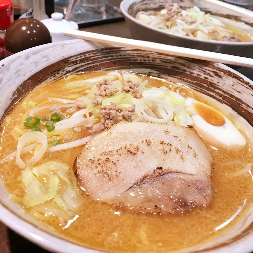 ほんとはアウトな夜ラーメン🍜|ビーグルさん