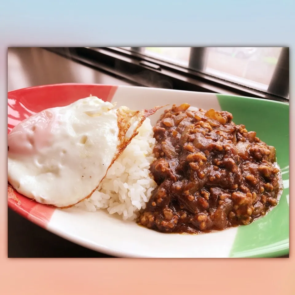 Snapdishの料理写真:キーマカレー🌺|ビーグルさん